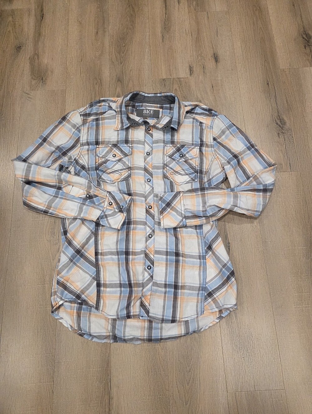 BKE Shirt Mens Med Blue Orange Plaid Western Pearl Snap Long Sleeve Athletic Fit
